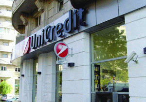 "UniCredit" ar putea ieşi de pe piaţa din Kazahstan