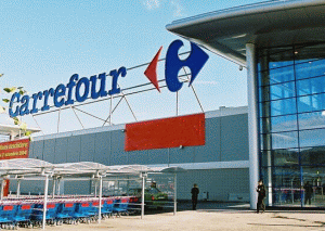 "Carrefour" s-ar putea diviza