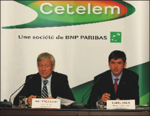 Philippe Foursy (stanga), director general al "Cetelem Romania", si Daniel Boaje, director general adjunct al companiei