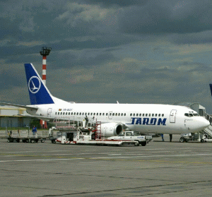 Guvernul va căuta un investitor strategic pentru "Tarom" până la finele anului