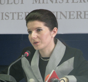 Monica Iacob-Ridzi