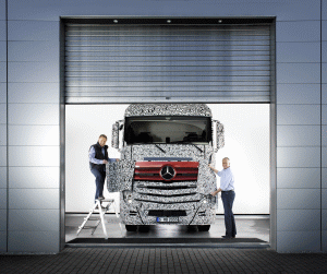 Camioanele Mercedes-Benz Actros, disponibile din acest an