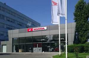 Honda Trading România începe distribuţia de motociclete Honda în ţara noastră