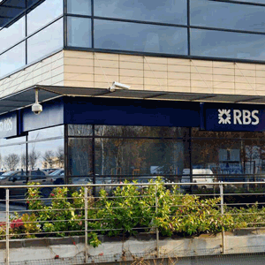 Marea Britanie cere RBS să-şi reducă activitatea de investment banking