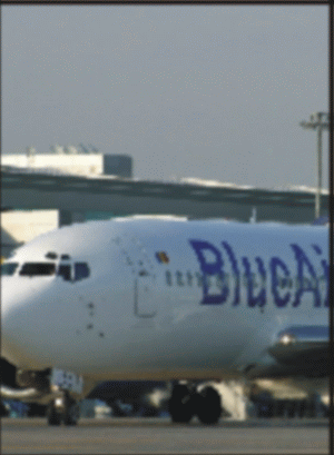 "Blue Air" va fi preluată de un fond de investiţii sau se va lista la bursă