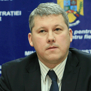 Cătălin Predoiu