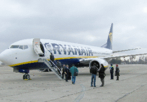 "Ryanair" anticipează scăderea profitului său