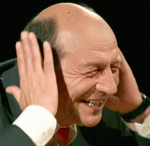 The Constitutional Court has invalidated the dismissal of president Băsescu