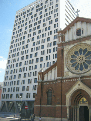 Instanţa a amânat pronunţarea în cazul "Cathedral Plaza" 