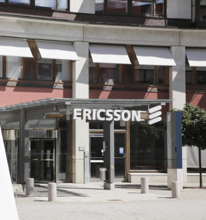 "Ericsson" reduce 1.550 de posturi în Suedia