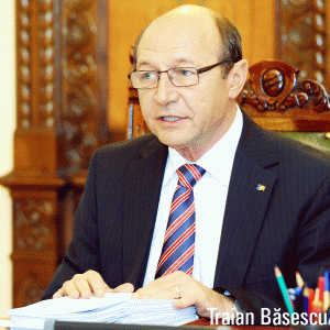 Traian Băsescu a întors legea ASF la Parlament