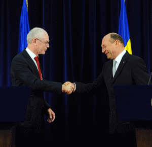 Herman van Rompuy (stânga), Traian Băsescu (dreapta).