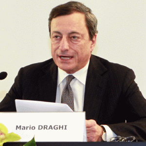 Mario Draghi: "Politica monetară a BCE nu poate crea o creştere economică reală" 