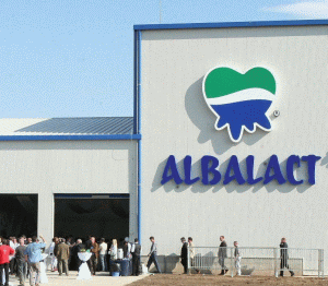 Afacerile Albalact au urcat cu 23%