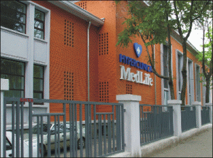 "MedLife" - cifră de afaceri de 12,7 milioane euro şi peste 130.000 de abonaţi