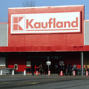 Kaufland a plătit 700.000 euro pe un teren în Vatra Dornei