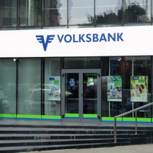 Volksbank pierde irevocabil în faţa a 580 de clienţi