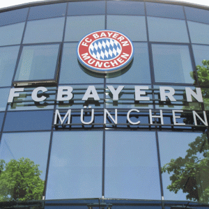 Cel mai important acţionar al clubului german de fotbal este asociaţia FC Bayern München e.V. şi membrii acesteia, care controlează 75% din acţiuni.