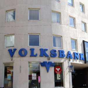 Rothschild Bank va intermedia vânzarea Volksbank România