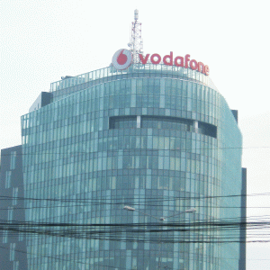 Vodafone, aproape să achiziţioneze o parte din operaţiunile RCS-RDS