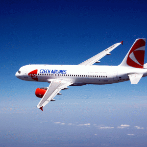 "Czech Airlines" îşi reduce personalul cu 36%