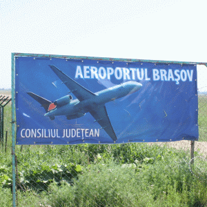 Pista Aeroportului Internaţional Braşov - Ghimbav a fost finalizată