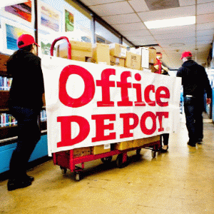 "Staples" cumpără "Office Depot" pe 6,3 miliarde dolari