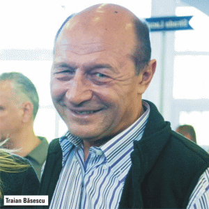 Băsescu i-a îndemnat pe membrii PMP să aibă moralul ridicat