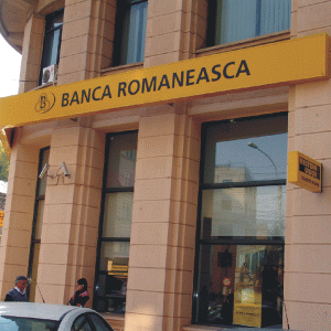 Banca Românească obţine victoria şi în al doilea proces colectiv pe CHF