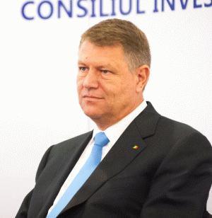 Klaus Iohannis: "Obiectivul principal - reconstruirea încrederii investitorilor şi întreprinzătorilor" 