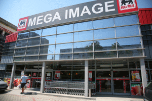 Proprietarul Mega Image, preluat pentru 9,32 miliarde euro în acţiuni, de Ahold