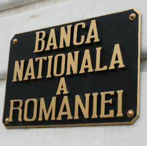 BNR: "Băncile au practicat comisioane excesive"