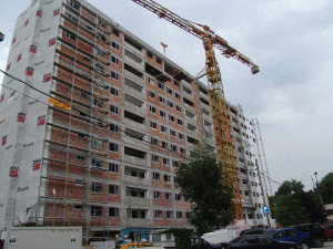 Încă un bloc construit în sistem ALL la Braşov