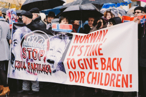 Sursa foto: Facebook/ Norway Return the children to Bodnariu Family