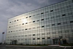 Alro Slatina a contractat un credit de 137 de milioane de dolari de la un sindicat de bănci condus de Raiffeisen