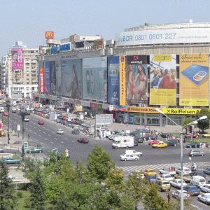 SIF Muntenia a câştigat, în instanţă, anularea acordării de acţiuni gratuite conducerii "Unirea Shopping Center"