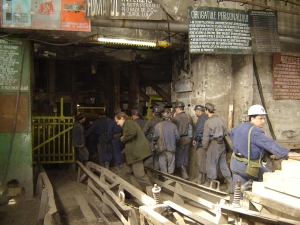 Protestele minerilor continuă la Lonea şi la Vulcan