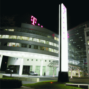 "Deutsche Telekom" majorează dividendele pentru prima oară după 2007