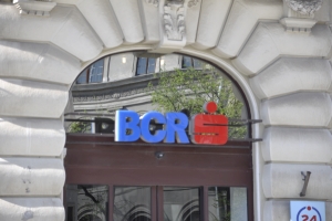 BCR a obţinut anul trecut un profit de 918,9 milioane lei