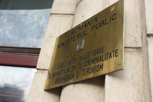 Percheziţii DIICOT la Băile Herculane, într-un dosar de delapidare cu prejudiciu de 30 de milioane de euro