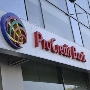 Fitch Ratings a confirmat la BBB- ratingul de credit al ProCredit Bank România