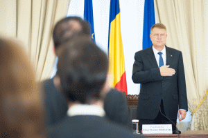 Iohannis şi spionii - perfectă armonie