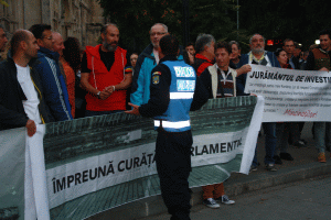 Protestul din această seară din Piaţa Universităţii