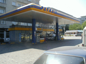 "Petrom" şi-a sporit vânzările de carburanţi cu 19%