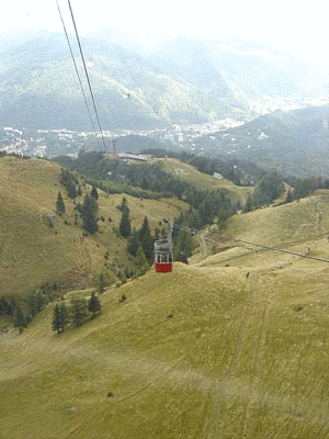 Şi cea de-a doua telecabină care ajunge la Bâlea Lac s-a izbit de zid, trei persoane fiind rănite