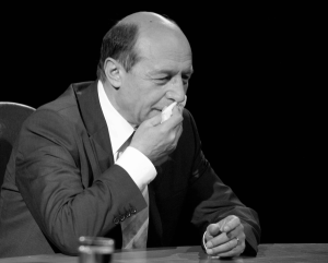 ÎCCJ decide redeschiderea dosarului "Flora", în care Băsescu este acuzat că a retrocedat ilegal un teren