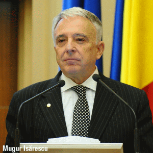 Isărescu, BNR: "Economia este uşor dezechilibrată"