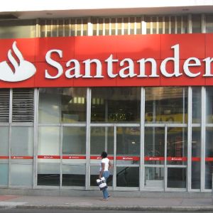 "Banco Santander" a lansat o emisiune de acţiuni de 7,1 miliarde euro