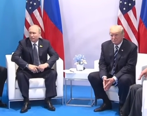 Vladimir Putin şi Donald Trump (Sursa foto: captură Youtube)