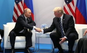 Vladimir Putin şi Donald Trump, la summitul G20 (Sursa foto: Facebook)